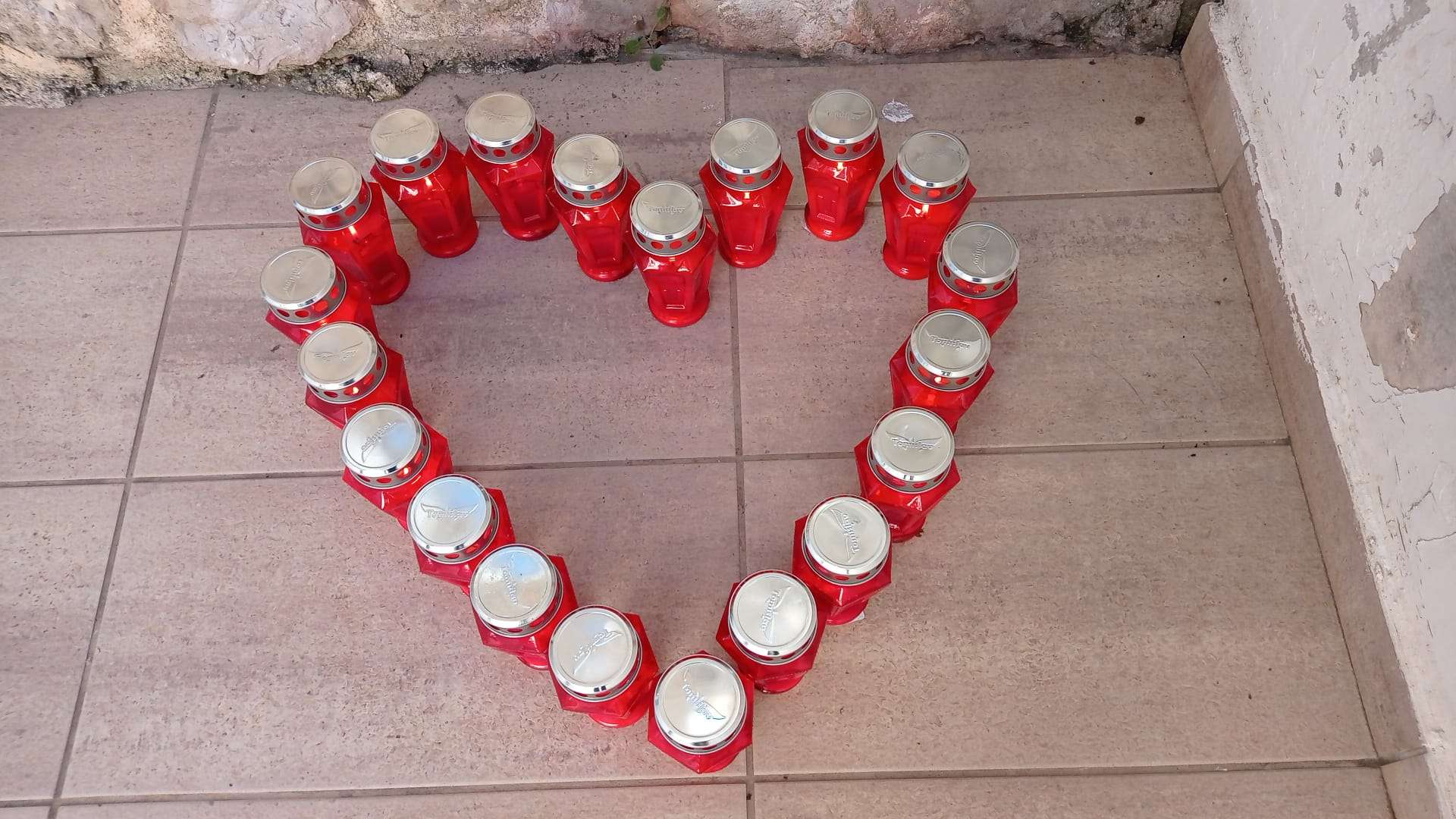 Dan sjećanja na žrtve domovinog rata i dan sjećanja na žrtvu Vukovara i Škabrnje!