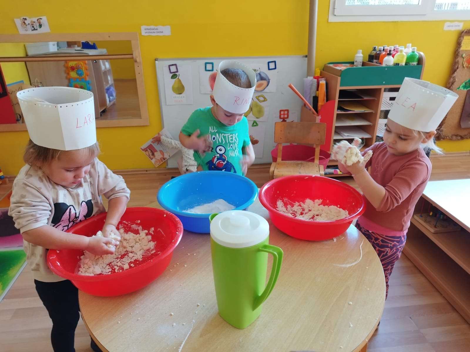 Naše male bubamarice obilježile su Dane kruha.