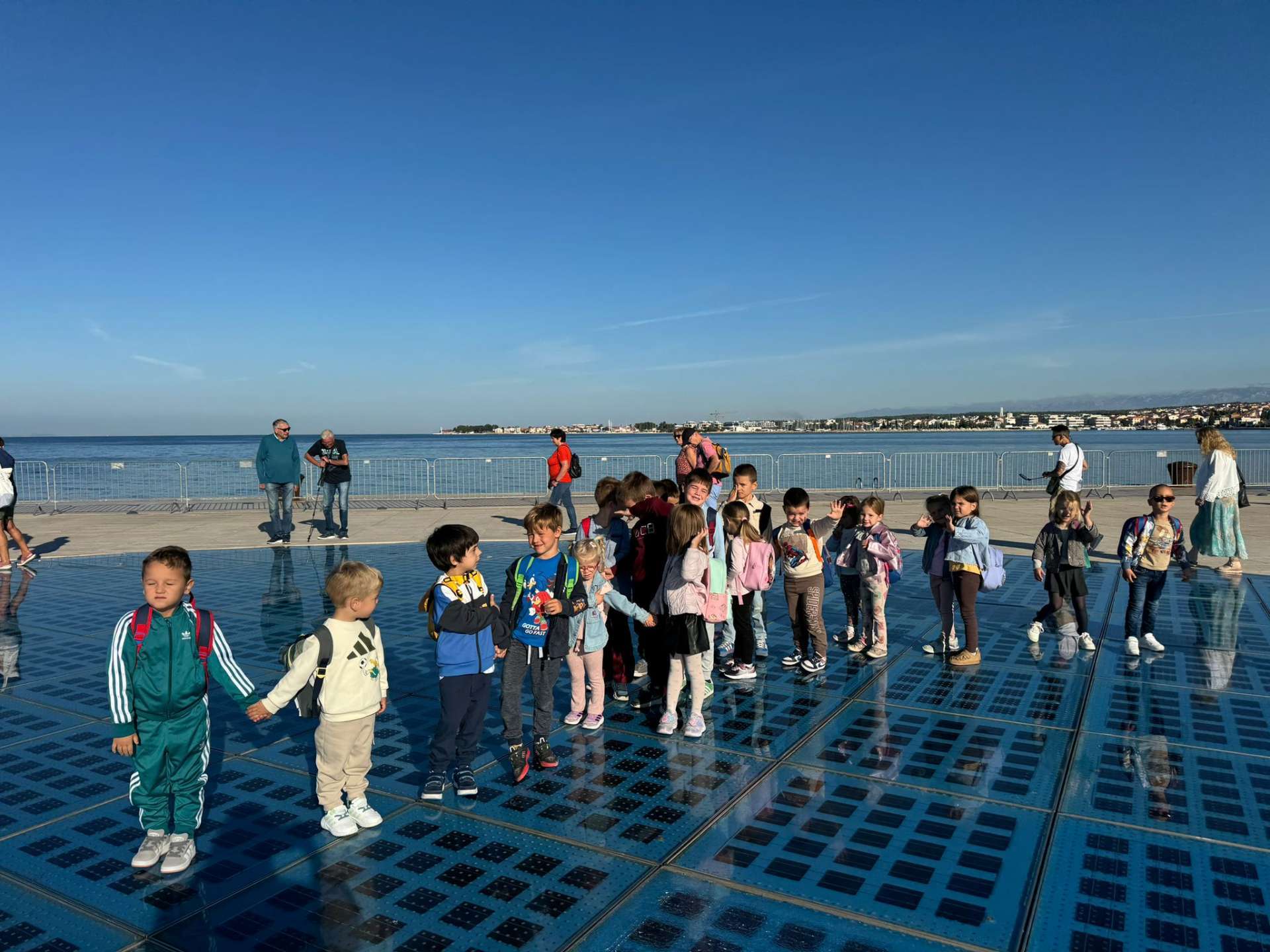 Papigice i Zečići u posjeti Kazalištu lutaka Zadar!